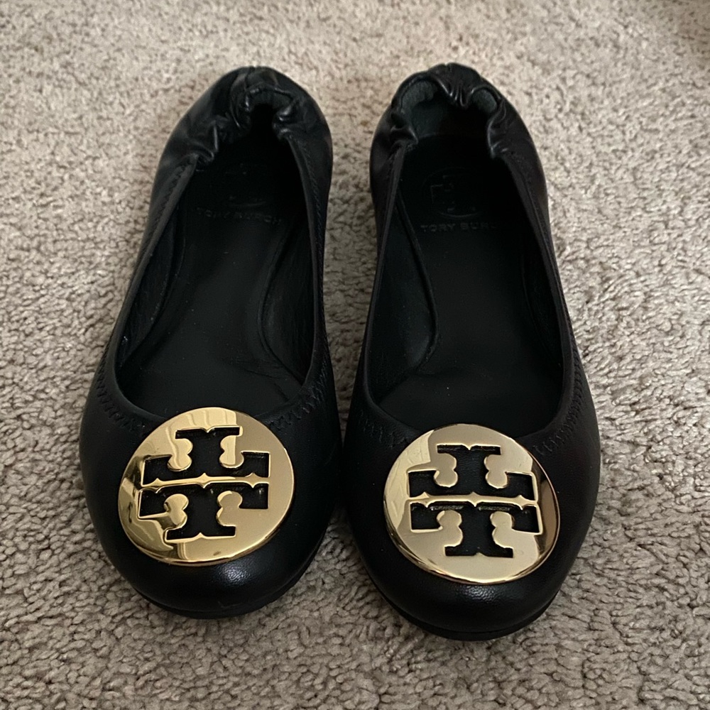 Tory Burch Reva Black / Gold Flats Size 6 - Picture 1 of 7